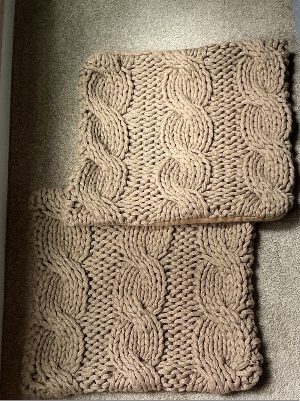 Potterybarn Chunky Knit Pillow Covers 24 by 24